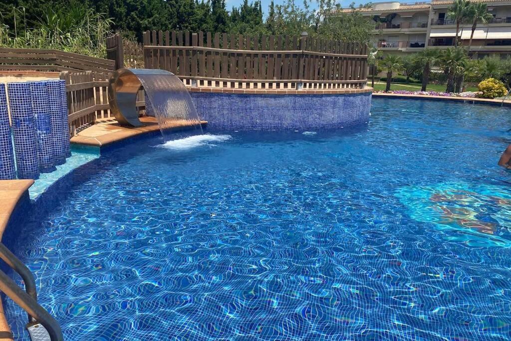 Precioso ático en complejo residencial con piscina Sant Carles de la Ràpita Exterior foto